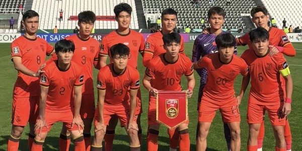 乐鱼体育下载-U23亚洲杯决赛！安东尼奥或弃用申花中场：踢丢点球，飞铲吃到2黄